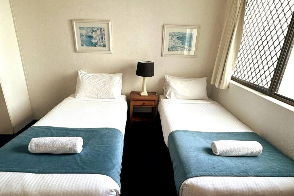 מרוצ'ידור 2 Bedroom Ocean View - Alexandria Apartments -Alexandra Headland מראה חיצוני תמונה