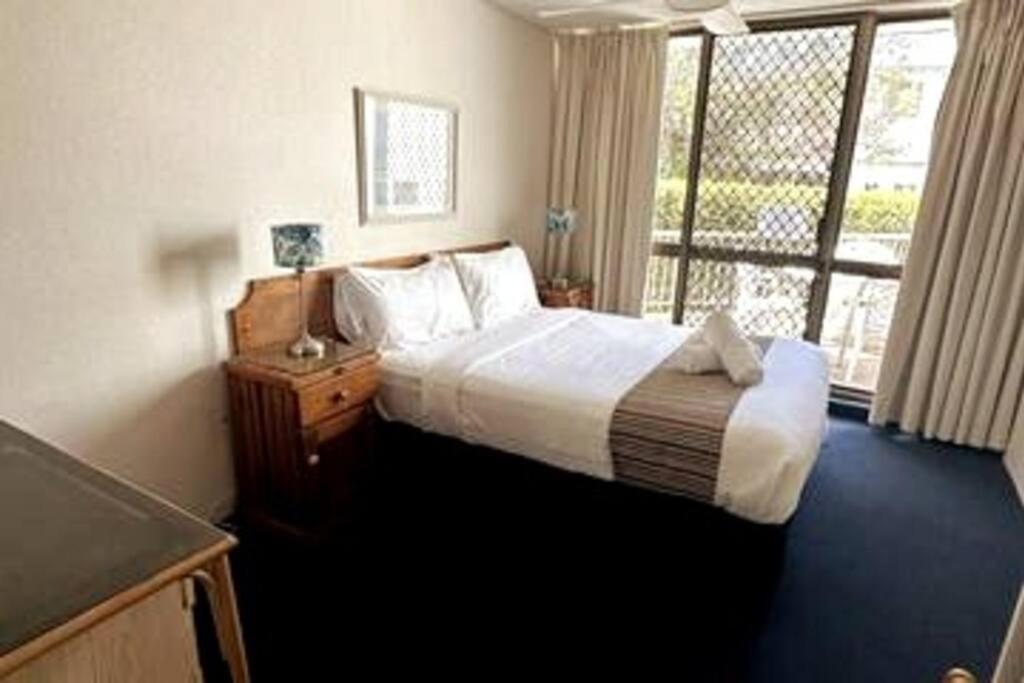 מרוצ'ידור 2 Bedroom Ocean View - Alexandria Apartments -Alexandra Headland מראה חיצוני תמונה
